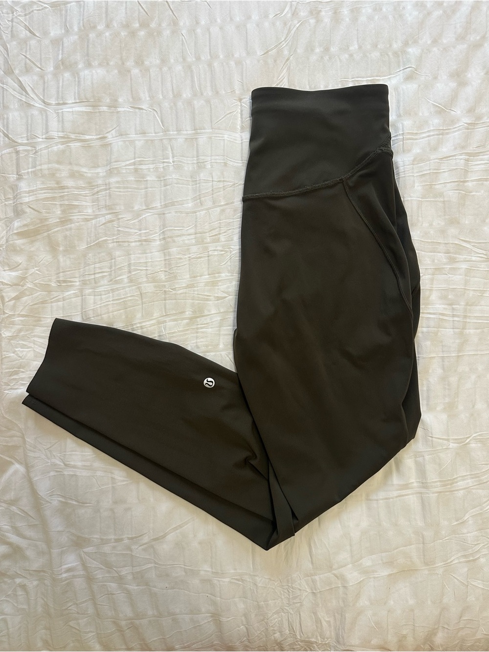 Lululemon Base Pace High-Rise Tight 25" Dark Olive